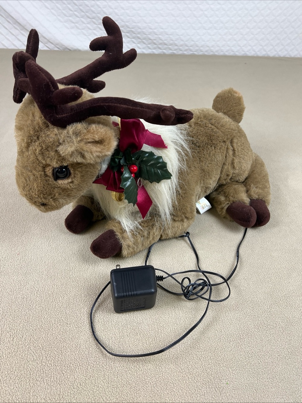 VTG Santa's Best Reindeer W/ Moving Head, Animation. Holiday, Christmas 18" Long